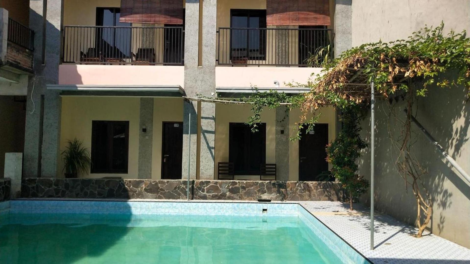 פרובולינגו Surya Guest House מראה חיצוני תמונה