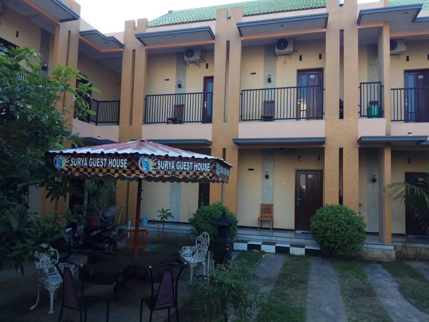 פרובולינגו Surya Guest House מראה חיצוני תמונה
