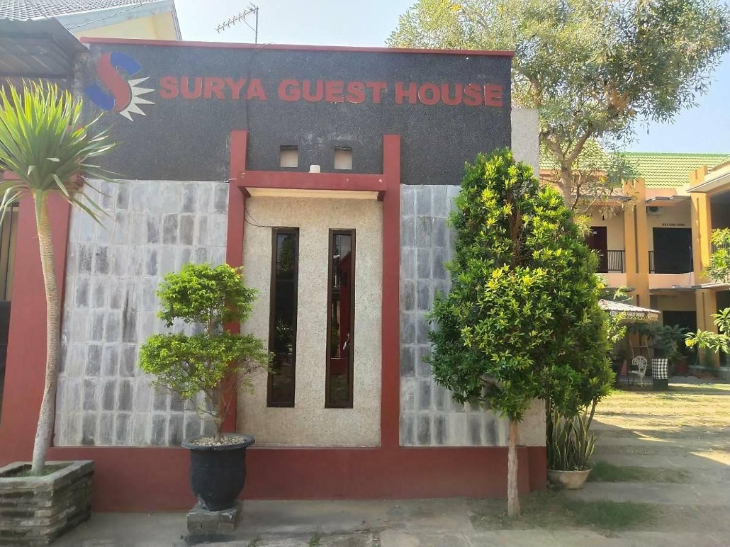 פרובולינגו Surya Guest House מראה חיצוני תמונה